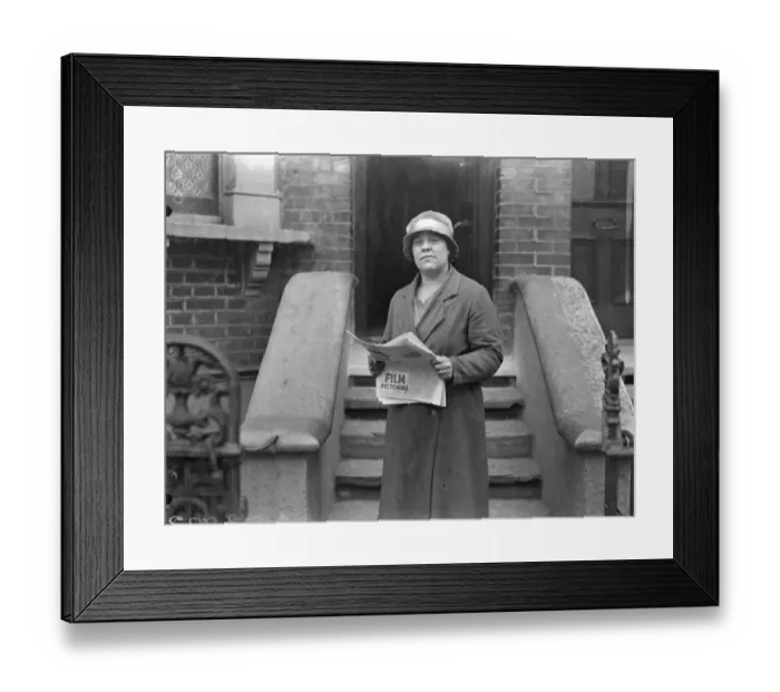 Framed Print : Woman calls the Prince of Wales Teddy and shakes his hand Framed Print : Woman calls the Prince of Wales Teddy and shakes his hand