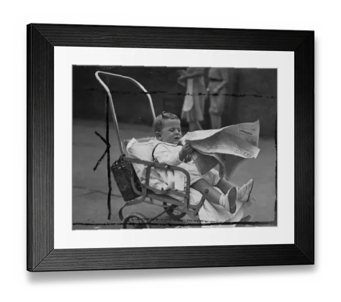 Framed Print : At the baby show is organised in Lambeth, London, today, Saturday, 8 months old Rodney Framed Print : At the baby show is organised in Lambeth, London, today, Saturday, 8 months old Rodney