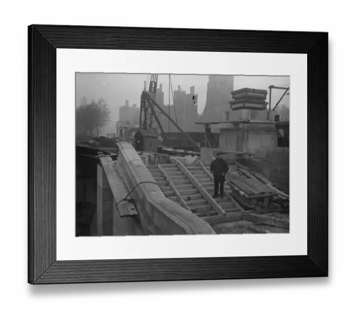 Framed Print : Work progresses on Lambeth Bridge. A view of the progress of the work on Lambeth Bridge
