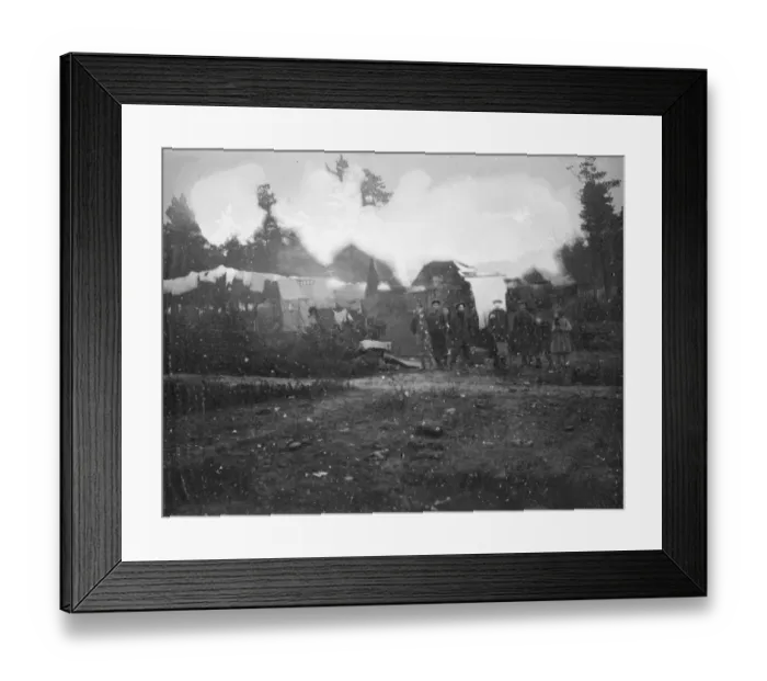 Framed Print : The gypsies are leaving their hundred year old settlement on Hurtwood Hill in Surrey Framed Print : The gypsies are leaving their hundred year old settlement on Hurtwood Hill in Surrey