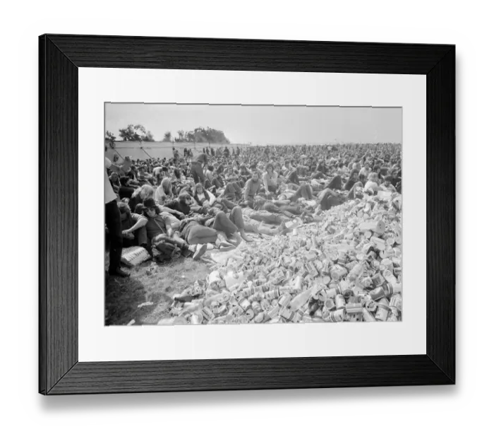 Framed Print : Ryde Isle of Wight Tent City thousands of pop fans from all over the world attended Framed Print : Ryde Isle of Wight Tent City thousands of pop fans from all over the world attended