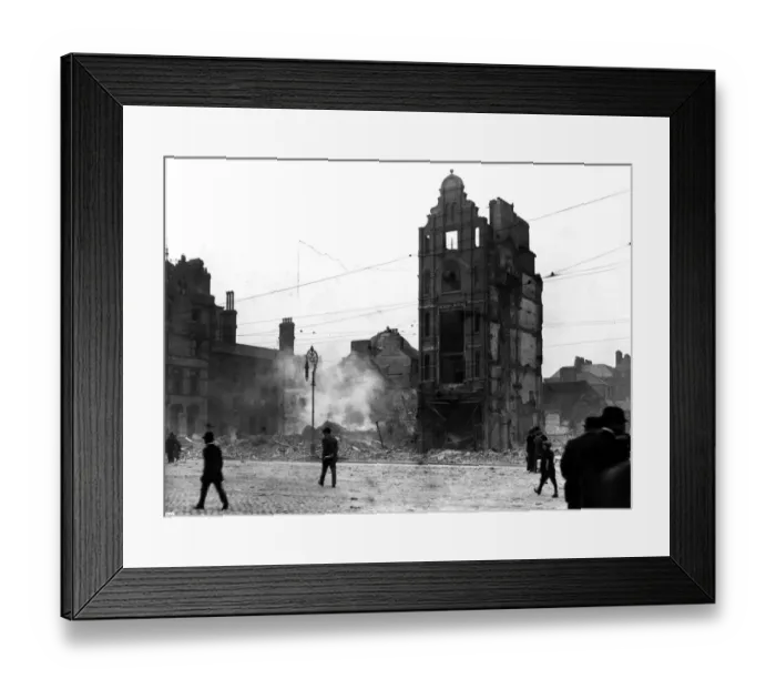Framed Print : Easter week rising in Ireland. Smoking ruins in Earl Street, Dublin Framed Print : Easter week rising in Ireland. Smoking ruins in Earl Street, Dublin