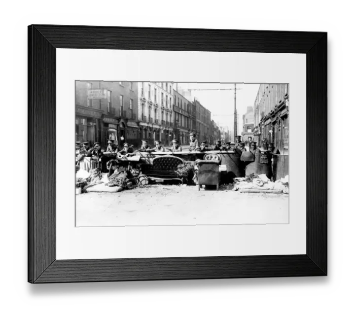 Framed Print : Irish Rebellion, 1916. OPS troops manning barricades across Talbot Street, Dublin Framed Print : Irish Rebellion, 1916. OPS troops manning barricades across Talbot Street, Dublin