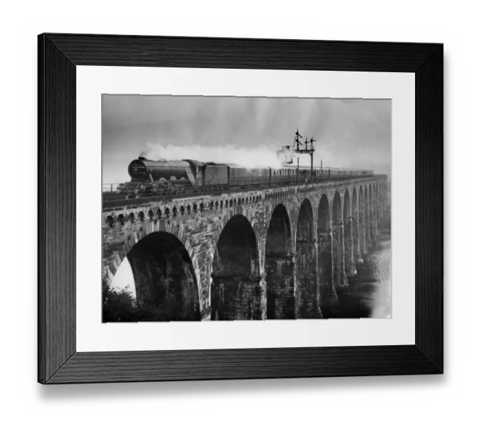 Framed Print : The Flying Scotsmans 392 miles non stop The famous Flying Scotsman trains of