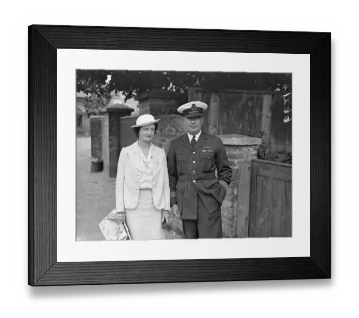 Framed Print : Transatlantic pilot leave Southampton for Ireland Framed Print : Transatlantic pilot leave Southampton for Ireland