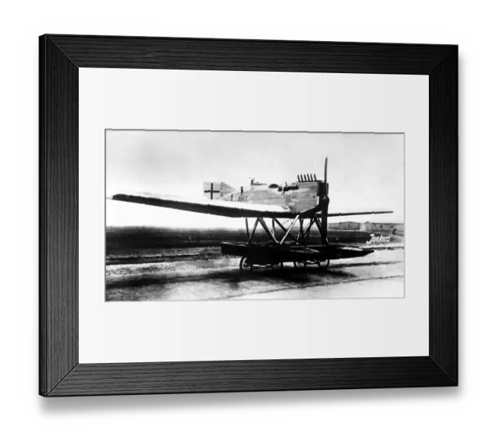 Framed Print : Dornier RsIII 4 x 260 hp Maybach engines. Flying boat. 1916 Framed Print : Dornier RsIII 4 x 260 hp Maybach engines. Flying boat. 1916