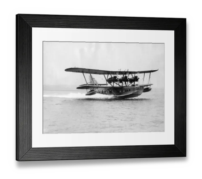 Framed Print : The short Rangoon flying boat used as a training machine by Imperial Airways Framed Print : The short Rangoon flying boat used as a training machine by Imperial Airways