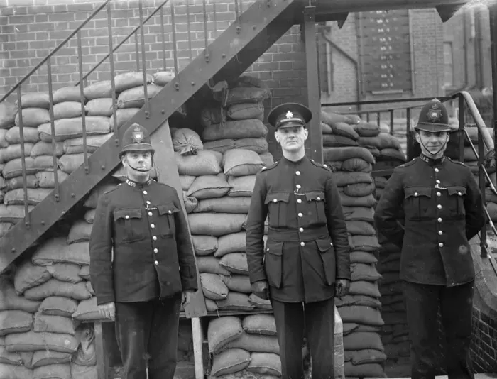 Framed Print : 1940 Police squadron at Shooters Hill, Kent, England Framed Print : 1940 Police squadron at Shooters Hill, Kent, England