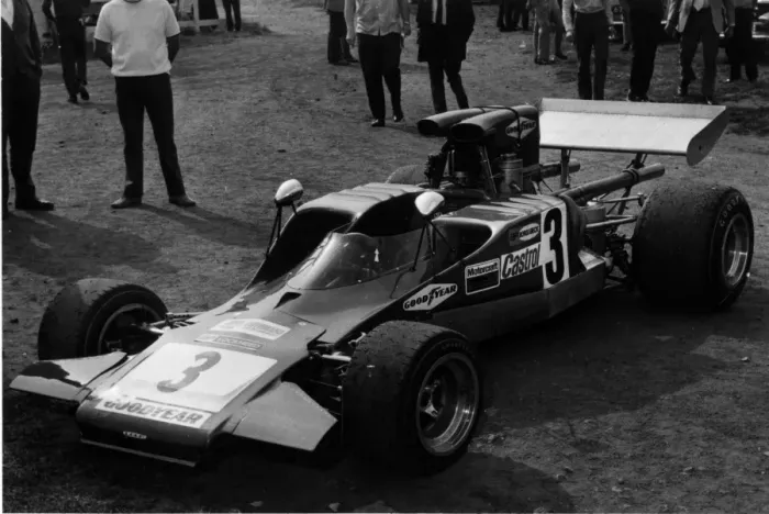 Framed Print : 1972 Lola T300 Formula 5000 racing car Framed Print : 1972 Lola T300 Formula 5000 racing car