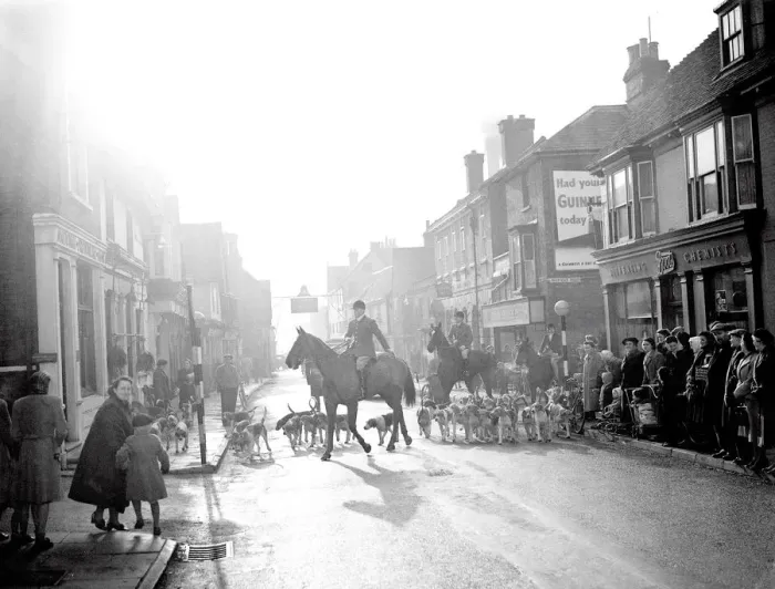 Framed Print : 3 December 1952 Leading the fox hunt through Edenbridge High Street. Edenbridge Framed Print : 3 December 1952 Leading the fox hunt through Edenbridge High Street. Edenbridge