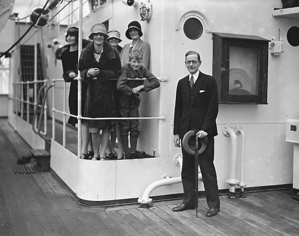 Aboard the SS Almeda at Tilbury. Hon Richard Lygon ( on rails ) and Hon Hugh Lygon
