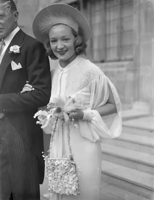 Framed Print : Accompanied by Clive Brooke, the film actor, Miss Florence Desmond, the actress Framed Print : Accompanied by Clive Brooke, the film actor, Miss Florence Desmond, the actress