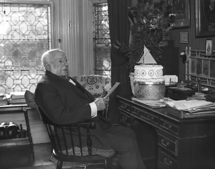 Framed Print : Admiral Sir Edmund Fremantle photographed on the occasion of his 92nd birthday. 15 Framed Print : Admiral Sir Edmund Fremantle photographed on the occasion of his 92nd birthday. 15