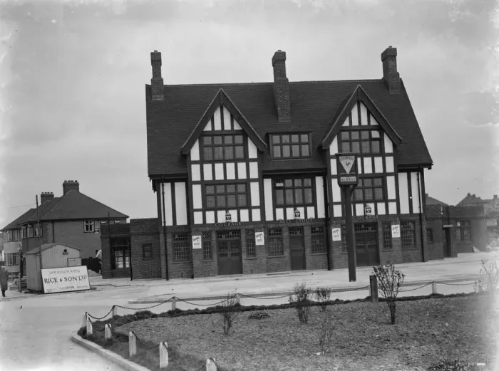 Framed Print : The Albany Inn on Hurst Road in Bexley, London. 1937 Framed Print : The Albany Inn on Hurst Road in Bexley, London. 1937