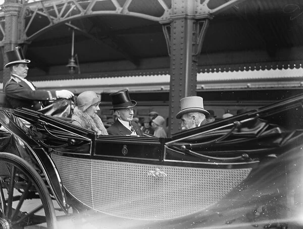 The American ambassador and his wife, General and Mrs Dawes, in the Royal Landau