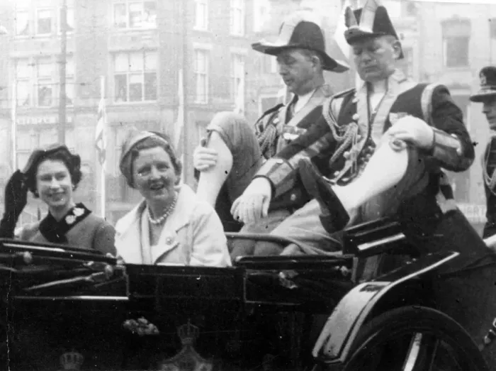Framed Print : Amsterdam The Netherlands Three day state visit Queen and Prince Philip. Queen Elizabeth