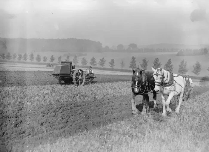Framed Print : Ancient and modern, horse and motor ploughs at Henley Show. There were numerous Framed Print : Ancient and modern, horse and motor ploughs at Henley Show. There were numerous
