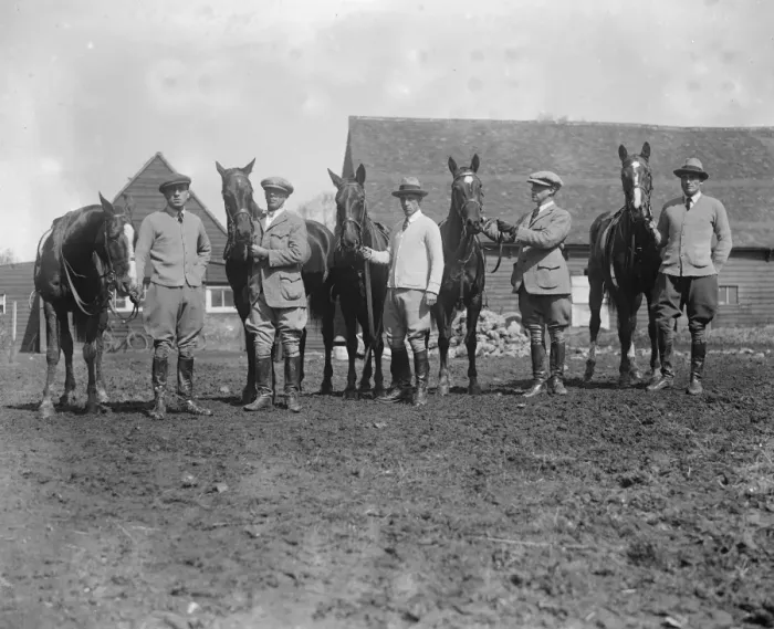 Framed Print : Argentine Polo Practice at Neasden Left to right A M Pena, J B Miles ( No 1 ) Framed Print : Argentine Polo Practice at Neasden Left to right A M Pena, J B Miles ( No 1 )