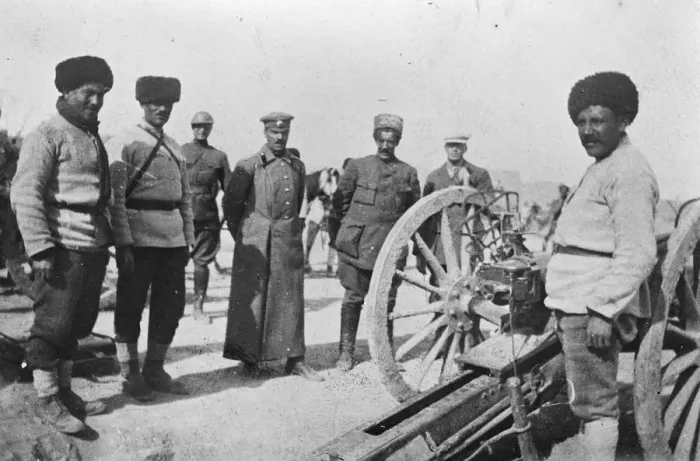 Framed Print : Armenian artillery on the Ervian front 3 May 1920