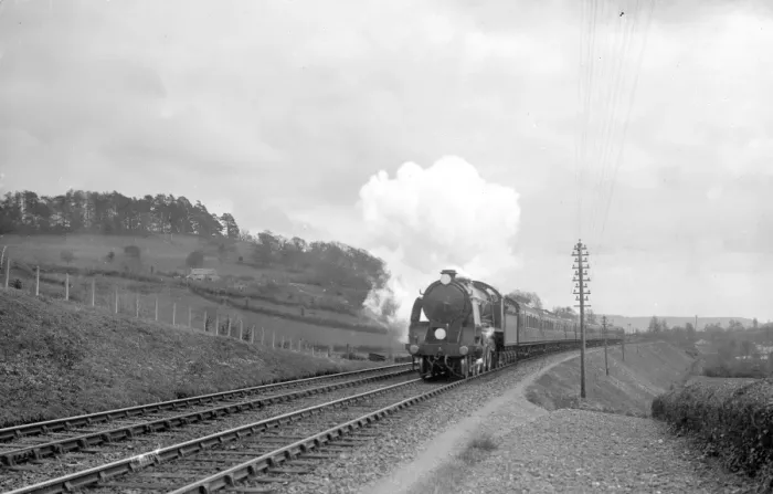 Framed Print : The Atlantic Coast Express in South Devon