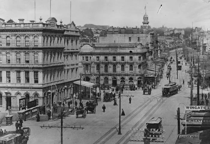 Framed Print : Auckland, Queen Street, New Zealand 3 May 1920 Framed Print : Auckland, Queen Street, New Zealand 3 May 1920