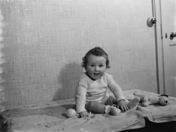 Framed Print : Baby Unwin of Sidcup, Kent. 1937 Framed Print : Baby Unwin of Sidcup, Kent. 1937