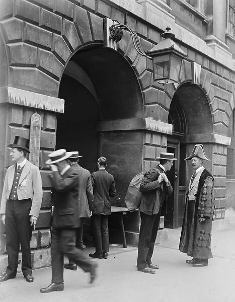 Bank of Englands New War Loan June 1915