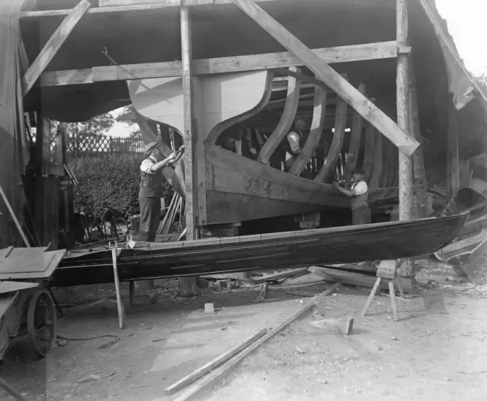 Framed Print : Barge building at Farnborough 30 October 1920 Framed Print : Barge building at Farnborough 30 October 1920
