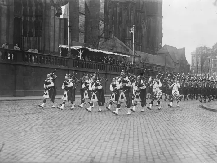 Framed Print : The Black Watch marching past the saluting base on Cologne on the occasion of Framed Print : The Black Watch marching past the saluting base on Cologne on the occasion of