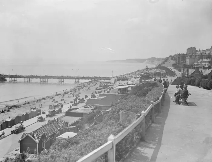 Framed Print : Bournemouth. 1925 Framed Print : Bournemouth. 1925