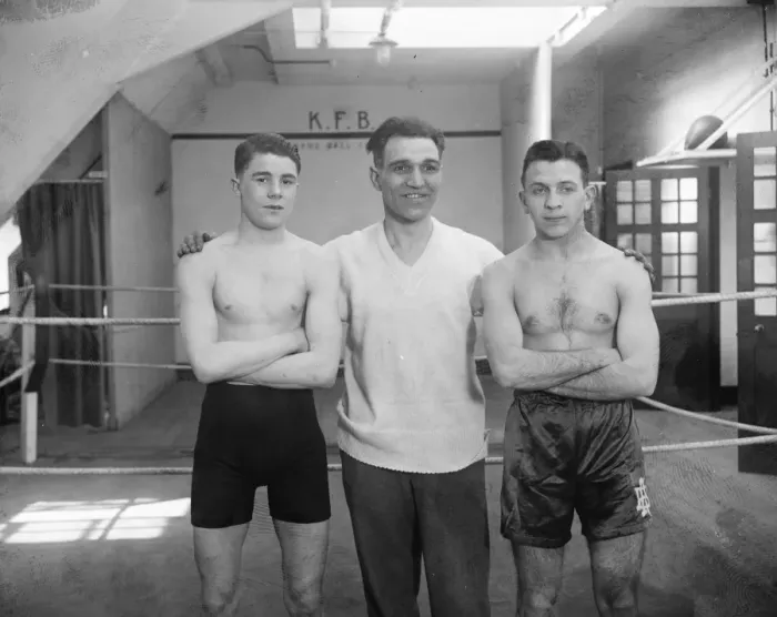 Framed Print : Boxers, Teddy Baldock ( left ) and Archie Bell. They will meet at the Albert