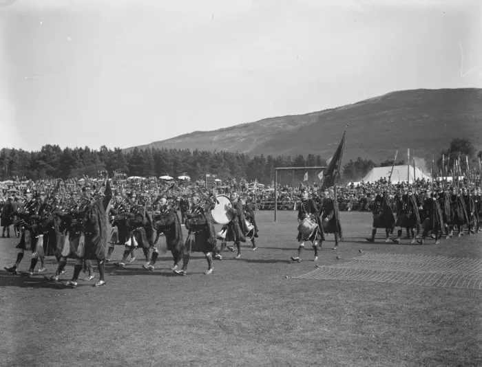 Framed Print : Braemar gathering. Duff Highlanders marching into the arena. 11 September 1926 Framed Print : Braemar gathering. Duff Highlanders marching into the arena. 11 September 1926