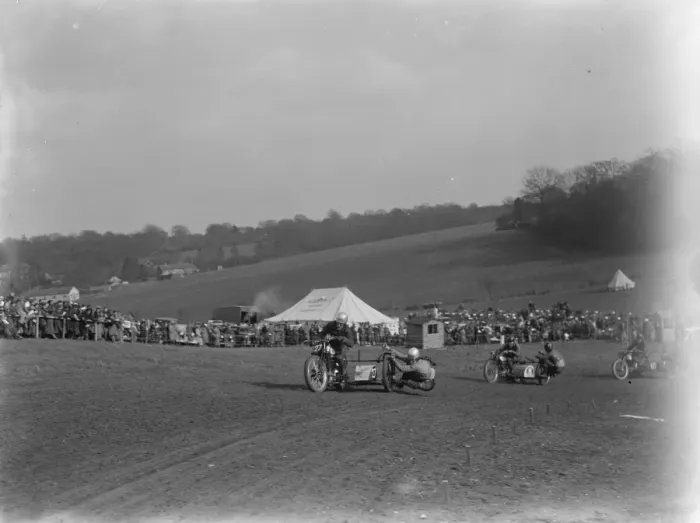 Framed Print : Brands Hatch on Easter Monday. 1937 Framed Print : Brands Hatch on Easter Monday. 1937