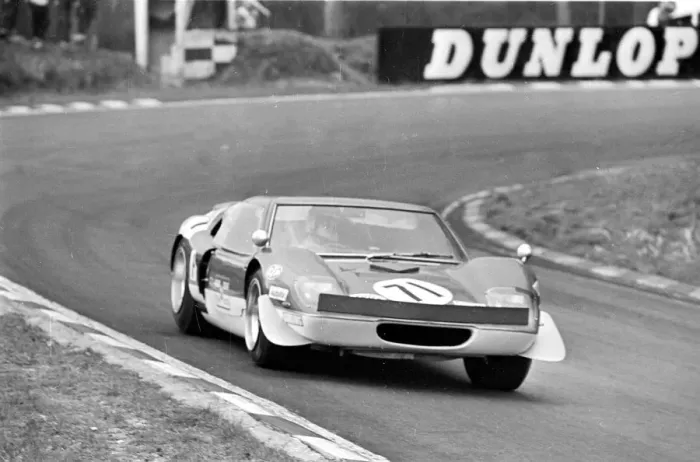 Framed Print : Brands Hatch, Kent, England: In action during the BOAC 500 International Sports Car