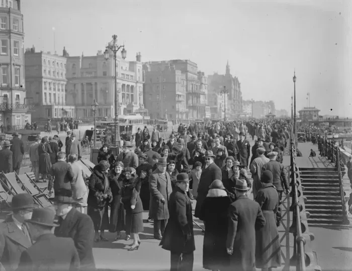 Framed Print : Brighton cowded with Easter holiday makers. The crowded front at Brighton which Framed Print : Brighton cowded with Easter holiday makers. The crowded front at Brighton which
