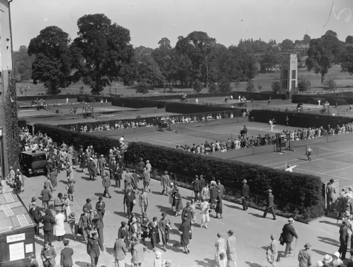Framed Print : Brilliant opening for Wimbledon lawn tennis championships. A general view of the outside courts Framed Print : Brilliant opening for Wimbledon lawn tennis championships. A general view of the outside courts