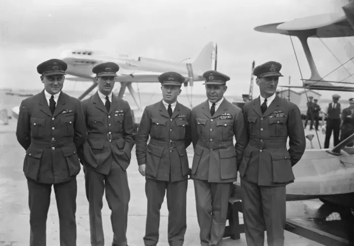 Framed Print : Britain produces mystery plane to compete for Schneider Trophy ( The Supermarine S5 seaplane Framed Print : Britain produces mystery plane to compete for Schneider Trophy ( The Supermarine S5 seaplane