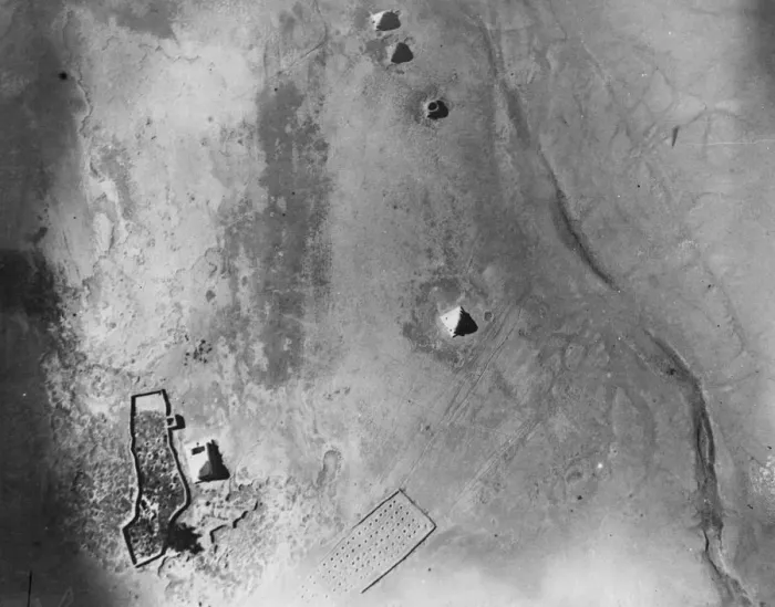 Framed Print : The British Military operations in Somaliland. Aerial views of tombs and date plantations