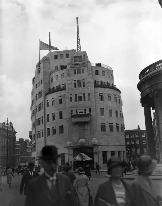 Framed Print : Broadcasting House, BBC Headquarters, London