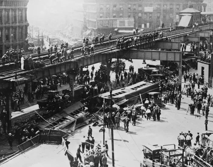 Framed Print : The Brooklyn Elevated Train Crash Of 1923. A train from the elevated railway falls