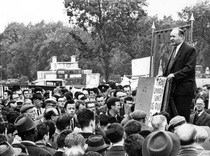 Framed Print : Building trade workers met yesterday at Hyde Park in London. The speaker was Framed Print : Building trade workers met yesterday at Hyde Park in London. The speaker was