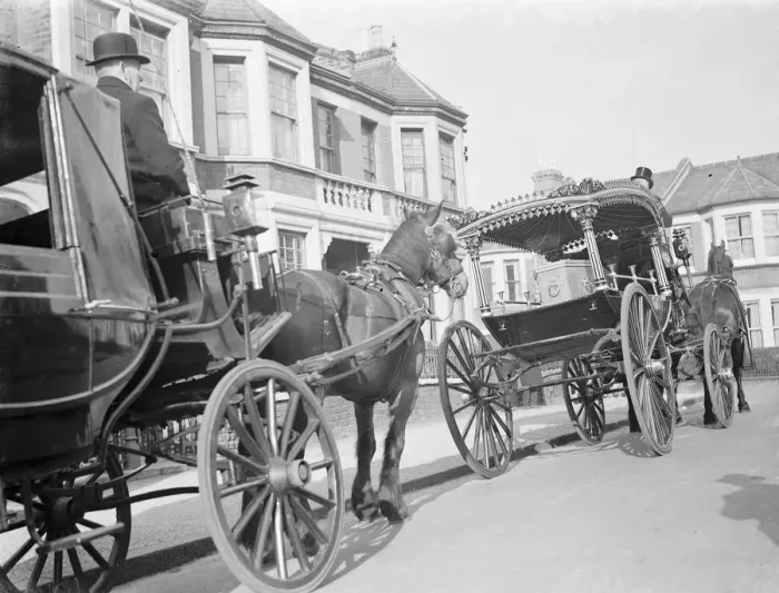 Framed Print : A cabmans funeral. The coffin of Mr William Rose passing through the streets of Framed Print : A cabmans funeral. The coffin of Mr William Rose passing through the streets of