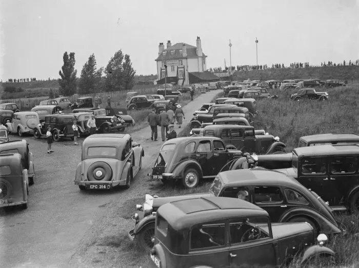 Framed Print : Cars parked near the Long Reach Tavern in Dartford, Kent. People have come here Framed Print : Cars parked near the Long Reach Tavern in Dartford, Kent. People have come here