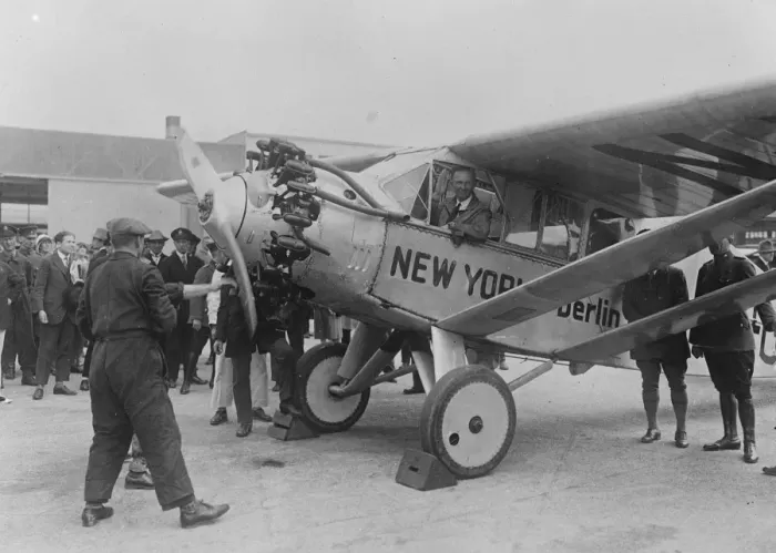 Framed Print : Chamberlin flies to Vienna. Mr Chamberlin, the American Atlantic airman, setting Framed Print : Chamberlin flies to Vienna. Mr Chamberlin, the American Atlantic airman, setting