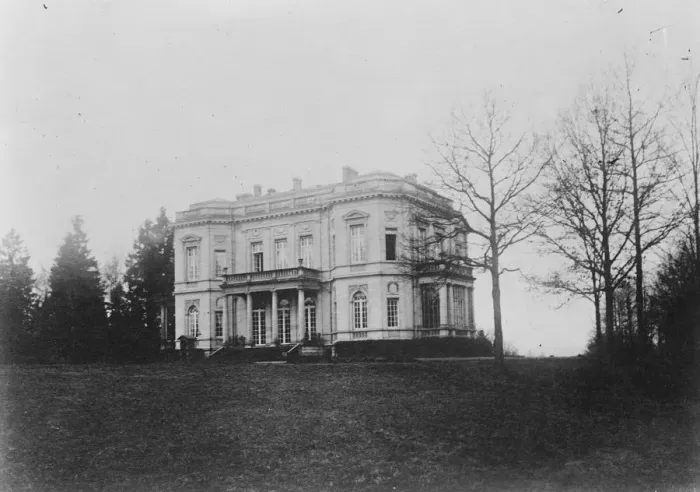 Framed Print : The Chateau at Spa where the Spa conference will be held in Belgium 7 June 1920 Framed Print : The Chateau at Spa where the Spa conference will be held in Belgium 7 June 1920