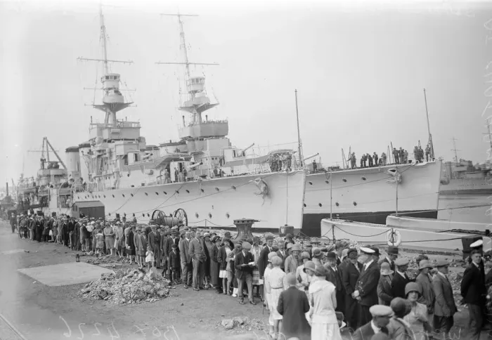 Framed Print : Chatham navy week. The long queue waiting to go on board submarines. 12 August 1929 Framed Print : Chatham navy week. The long queue waiting to go on board submarines. 12 August 1929