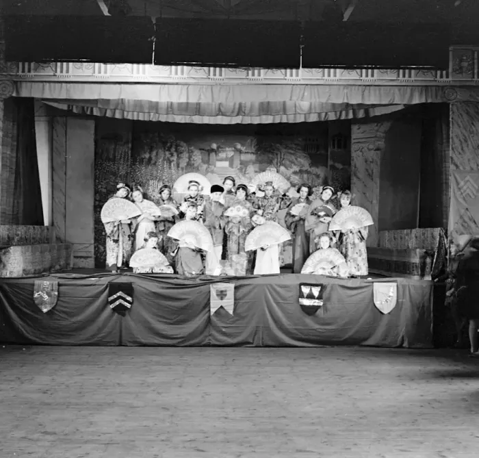 Framed Print : Children from Our Ladys High School in Dartford, Kent, performing a school play Framed Print : Children from Our Ladys High School in Dartford, Kent, performing a school play