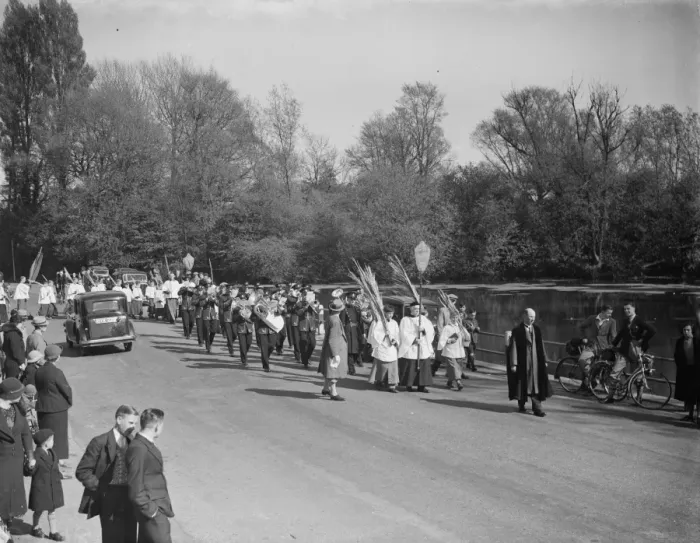 Framed Print : Choir boys in procession during the Palm Sunday celebrations at Orpington, Kent Framed Print : Choir boys in procession during the Palm Sunday celebrations at Orpington, Kent