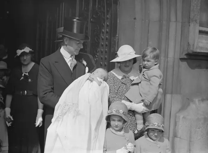 Framed Print : Christening of the infant daughter of Mr Harold Sutcliffe M. P ( Rochdale ) Framed Print : Christening of the infant daughter of Mr Harold Sutcliffe M. P ( Rochdale )