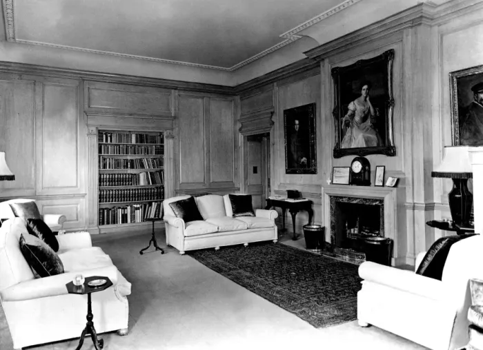 Framed Print : Clarence House The Duke of Edinburghs sitting room. The panelling is of white Canadian maplewood